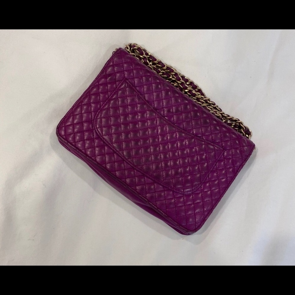 Chanel purple quilted leather wallet on chain - Picture 6 of 8